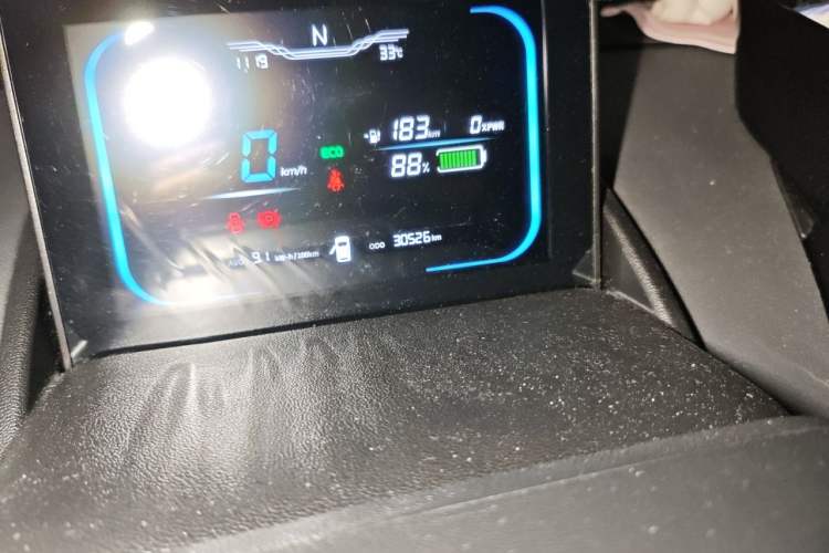 Used CHANGAN NEVO Lumin 2022 210km Sweet Edition Odometer Close Up
