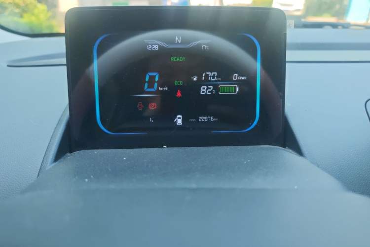 Used CHANGAN NEVO Lumin 2022 210km Sweet Edition Odometer Close Up