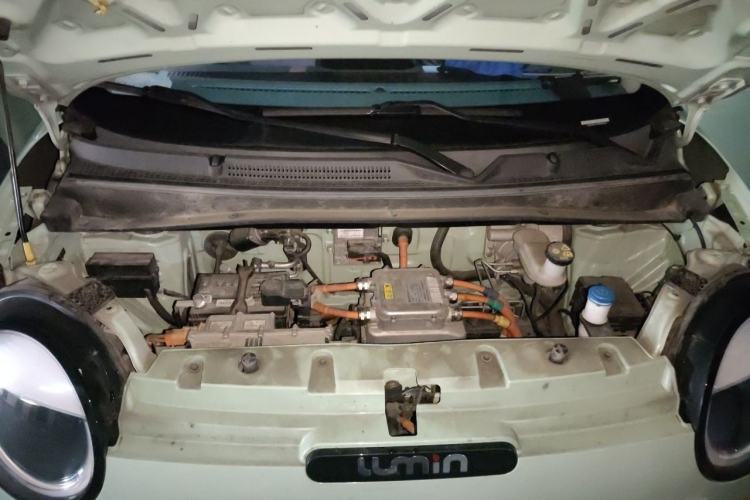 Used CHANGAN NEVO Lumin 2022 301km Honey-Sweet Version Engine Bay