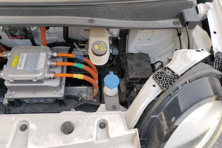 Used CHANGAN NEVO Lumin 2022 155 km – Refreshingly Sweet Edition Engine Bay Left