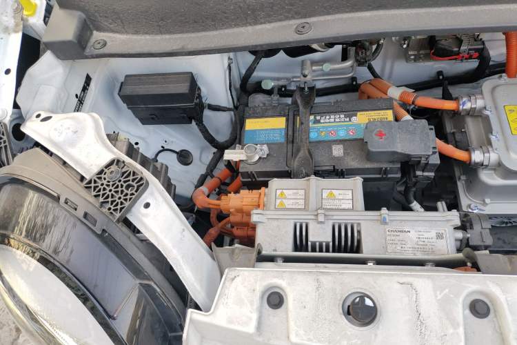 Used CHANGAN NEVO Lumin 2022 155 km – Refreshingly Sweet Edition Engine Bay Right