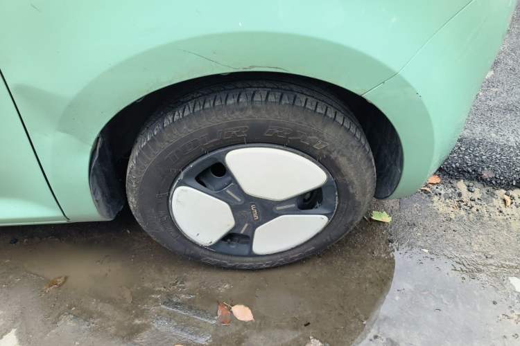 Used CHANGAN NEVO Lumin 2022 210km Sweet Edition Right Front Wheel Hub