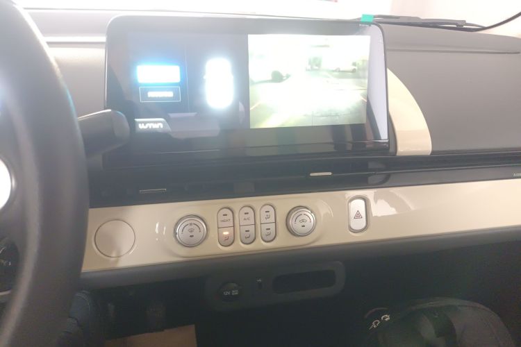 Used CHANGAN NEVO Lumin 2022 210km Sweet Edition Audio And AC Panel