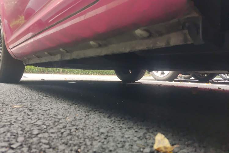 Used CHANGAN NEVO Lumin 2022 210km Sweet Edition Chassis Rear Left
