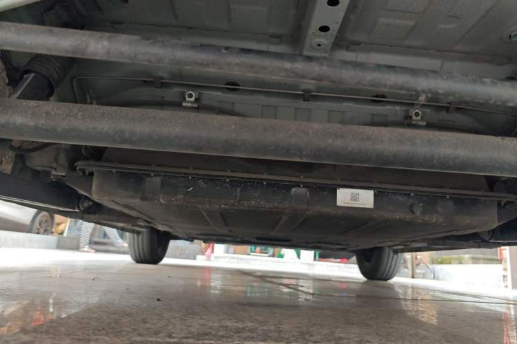 Used CHANGAN NEVO Lumin 2022 210km Sweet Edition Chassis Rear