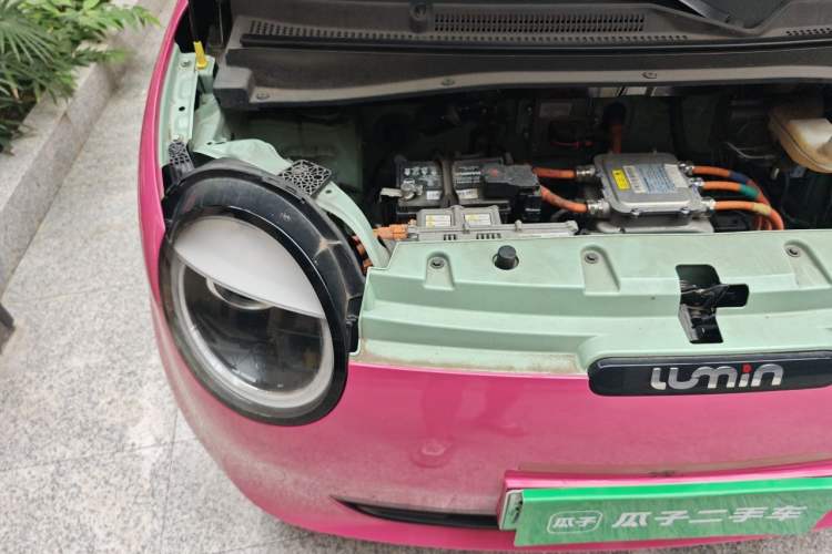 Used CHANGAN NEVO Lumin 2022 210km Sweet Edition Engine Bay Right
