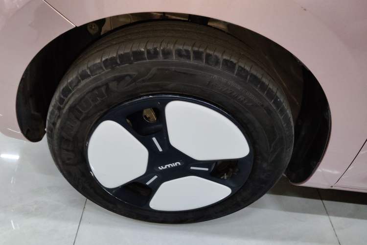 Used CHANGAN NEVO Lumin 2022 210km Sweet Edition Exterior 7
