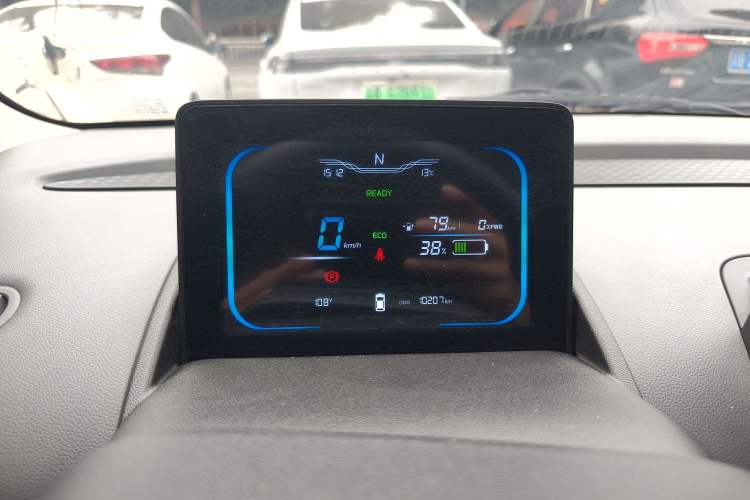 Used CHANGAN NEVO Lumin 2022 210km Sweet Edition Instrument Cluster