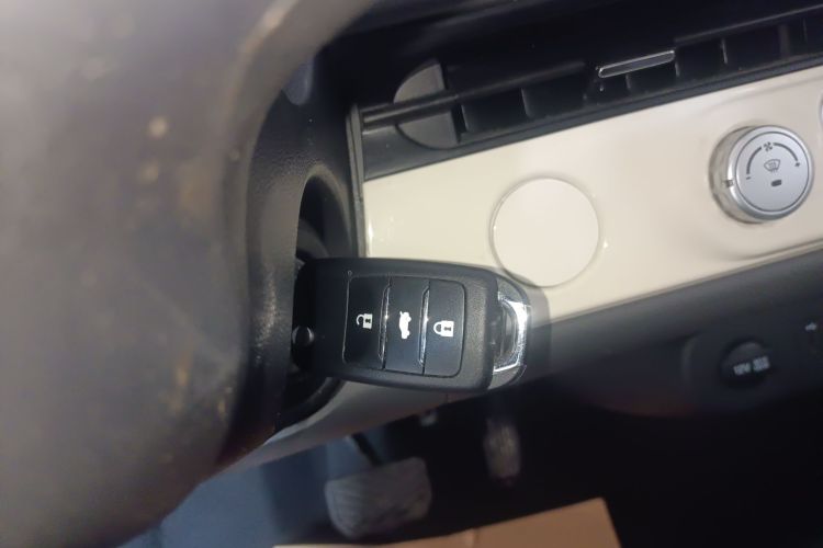 Used CHANGAN NEVO Lumin 2022 210km Sweet Edition Interior 1