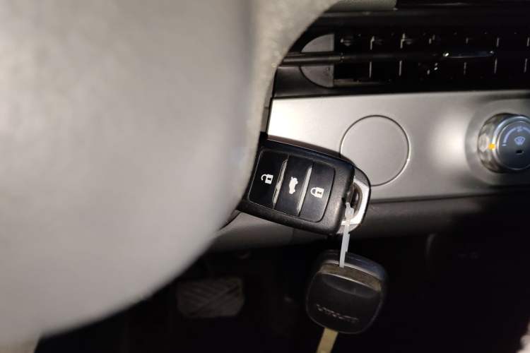 Used CHANGAN NEVO Lumin 2022 210km Sweet Edition Interior 1