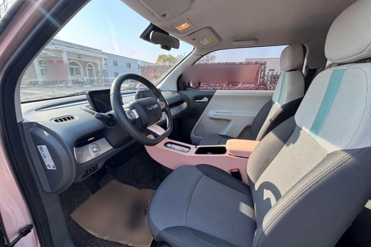 Used CHANGAN NEVO Lumin 2022 210km Sweet Edition Interior 2