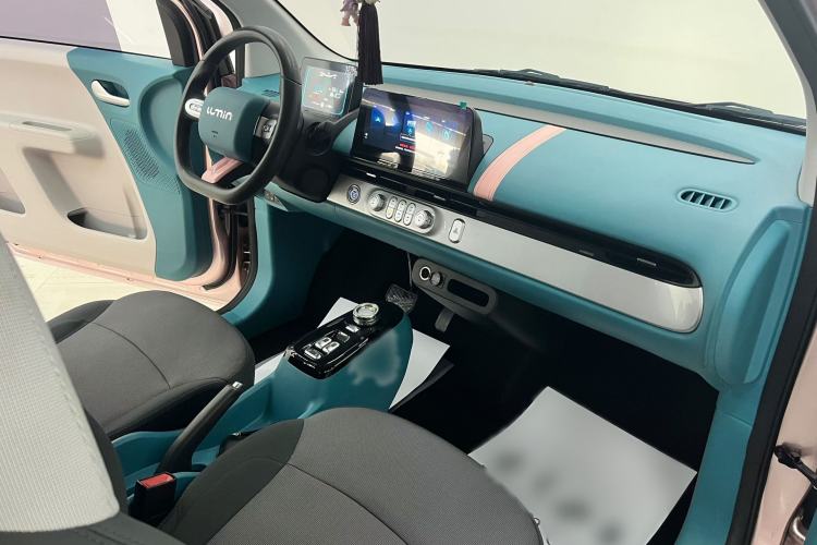 Used CHANGAN NEVO Lumin 2022 210km Sweet Edition Interior 3