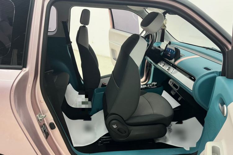 Used CHANGAN NEVO Lumin 2022 210km Sweet Edition Interior 4