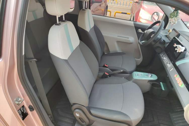 Used CHANGAN NEVO Lumin 2022 210km Sweet Edition Right Front Seat