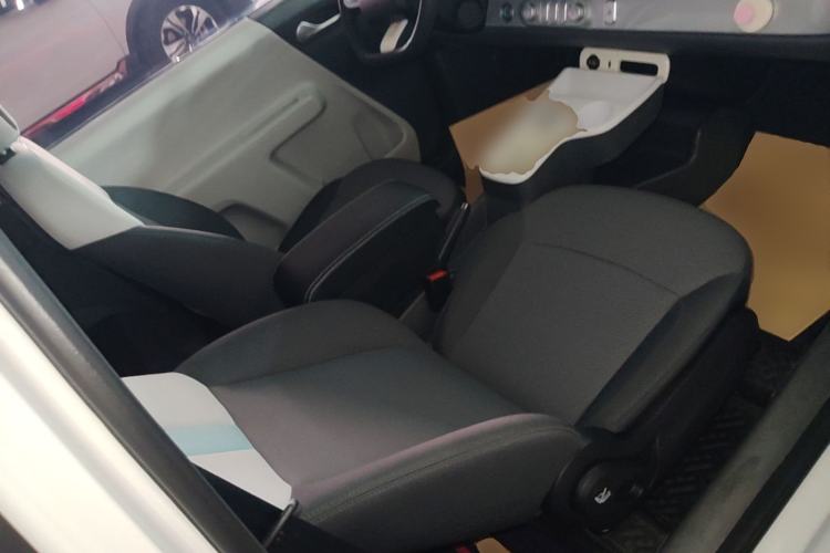 Used CHANGAN NEVO Lumin 2022 210km Sweet Edition Right Front Seat