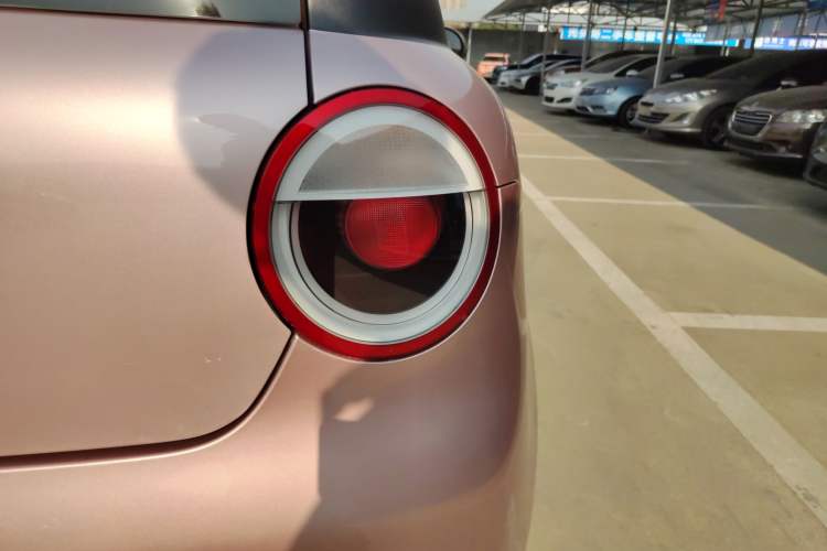 Used CHANGAN NEVO Lumin 2022 210km Sweet Edition Right Rear Taillight
