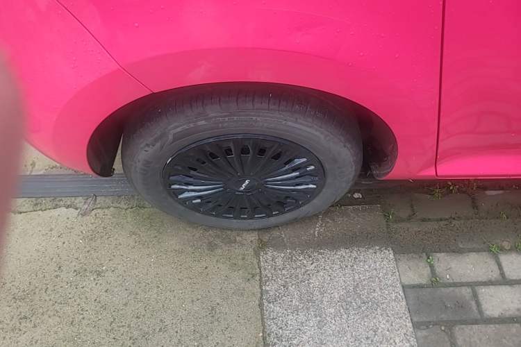 Used CHANGAN NEVO Lumin 2022 155 km – Refreshingly Sweet Edition Right Rear Wheel Hub