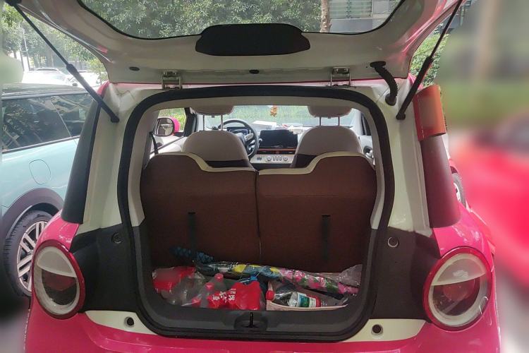 Used CHANGAN NEVO Lumin 2022 210km Sweet Edition Trunk