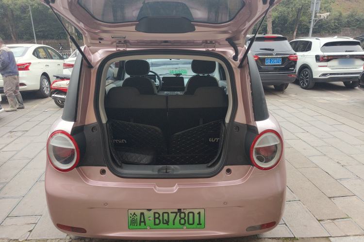 Used CHANGAN NEVO Lumin 2022 210km Sweet Edition Trunk