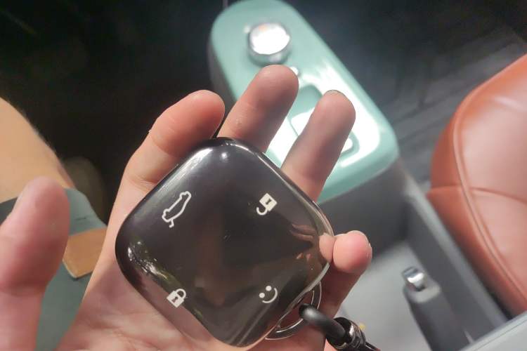 Used CHANGAN NEVO Lumin 2022 210km Sweet Edition Vehicle Key