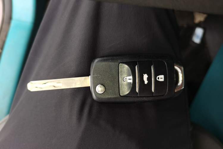 Used CHANGAN NEVO Lumin 2022 155 km – Refreshingly Sweet Edition Vehicle Key