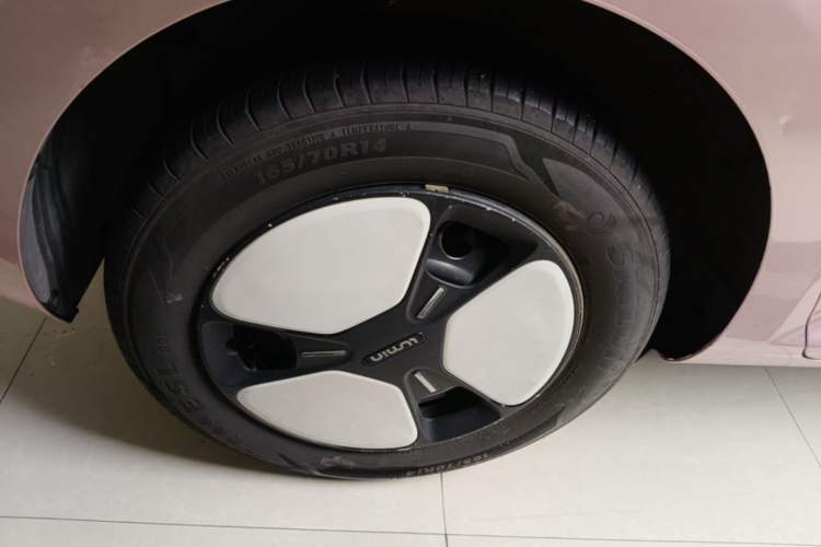 Used CHANGAN NEVO Lumin 2022 301km Honey-Sweet Version Right Rear Wheel Hub