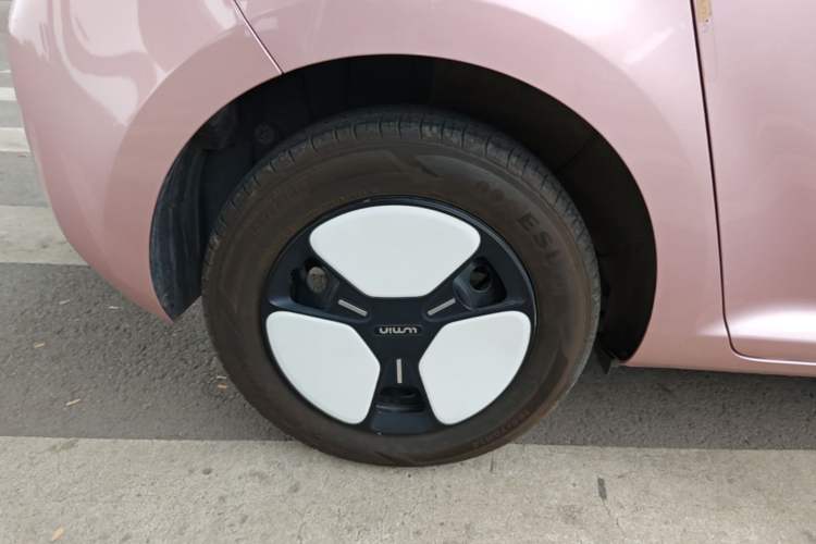 Used CHANGAN NEVO Lumin 2022 210km Sweet Edition Right Rear Wheel Hub
