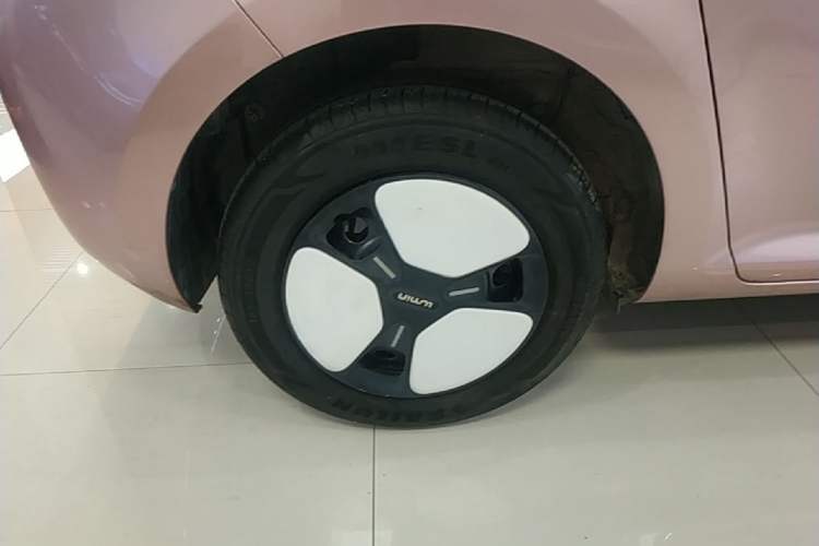 Used CHANGAN NEVO Lumin 2022 155 km – Refreshingly Sweet Edition Right Rear Wheel Hub