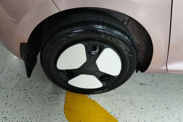 Used CHANGAN NEVO Lumin 2022 210km Sweet Edition Right Rear Wheel Hub