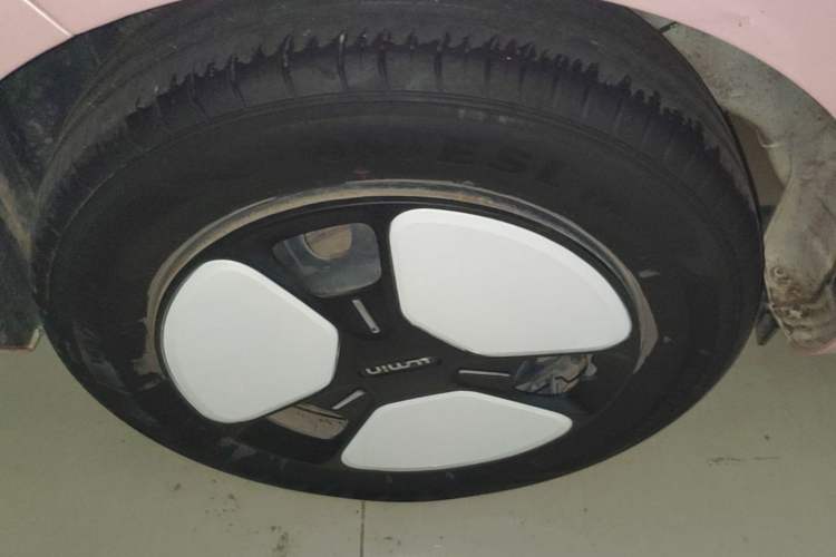 Used CHANGAN NEVO Lumin 2022 210km Sweet Edition Right Rear Wheel Hub