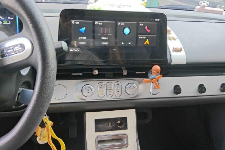 Used CHANGAN NEVO Lumin 2022 210km Sweet Edition Audio And AC Panel