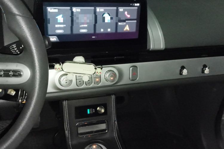 Used CHANGAN NEVO Lumin 2022 155 km – Refreshingly Sweet Edition Audio And AC Panel
