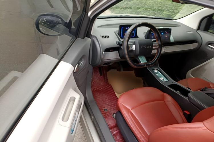 Used CHANGAN NEVO Lumin 2022 155 km – Refreshingly Sweet Edition Driver Seat