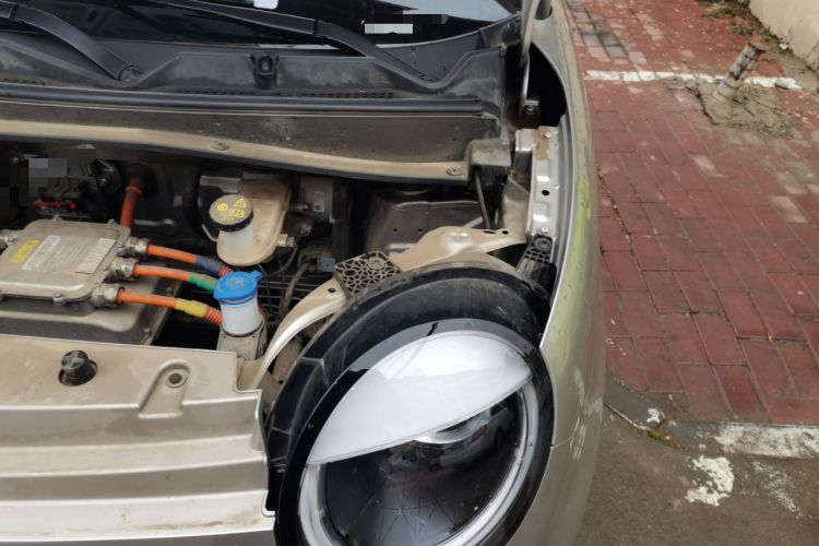 Used CHANGAN NEVO Lumin 2022 210km Sweet Edition Engine Bay Left
