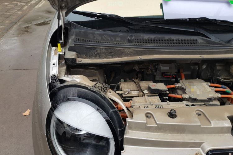 Used CHANGAN NEVO Lumin 2022 210km Sweet Edition Engine Bay Right