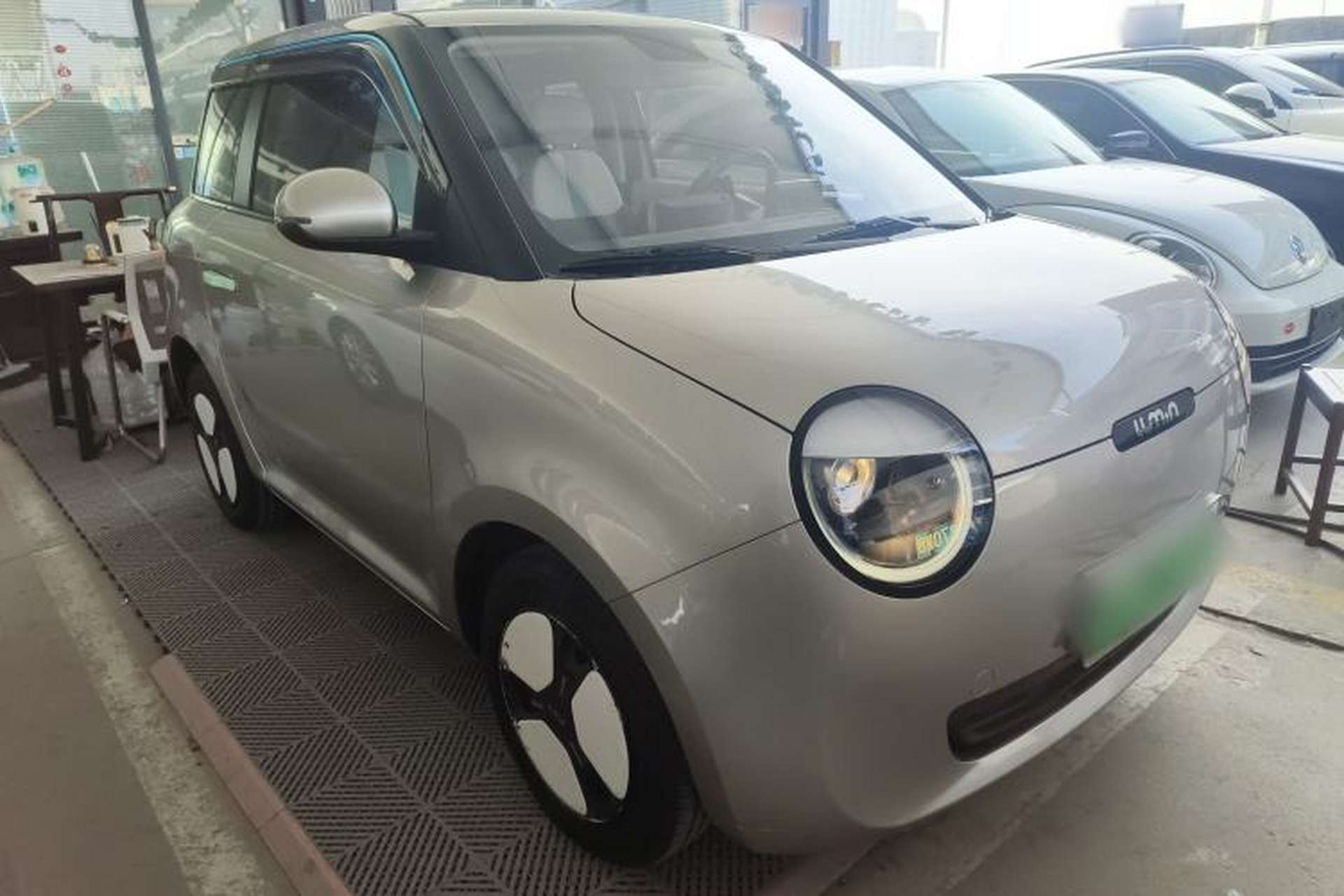 Used CHANGAN NEVO Lumin 2022 210km Sweet Edition Exterior 1