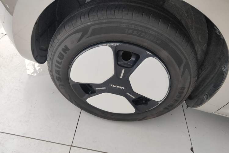 Used CHANGAN NEVO Lumin 2022 155 km – Refreshingly Sweet Edition Exterior 7