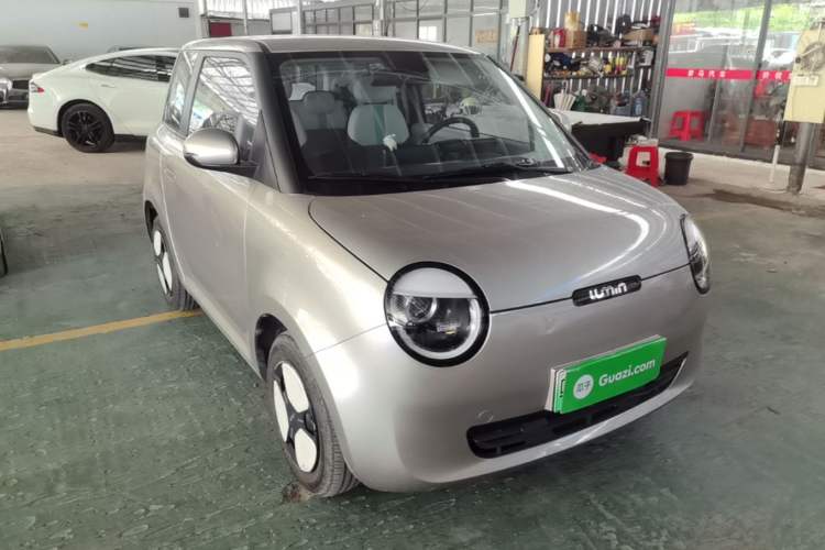 Used CHANGAN NEVO Lumin 2022 210km Sweet Edition Front Right 45 Deg