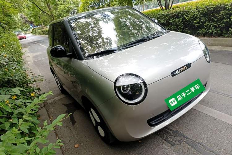 Used CHANGAN NEVO Lumin 2022 155 km – Refreshingly Sweet Edition Front Right 45 Deg