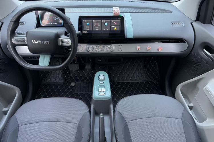Used CHANGAN NEVO Lumin 2022 210km Sweet Edition Interior 4