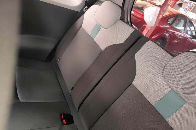 Used CHANGAN NEVO Lumin 2022 155 km – Refreshingly Sweet Edition Interior 4