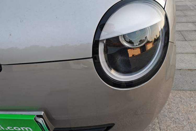Used CHANGAN NEVO Lumin 2022 155 km – Refreshingly Sweet Edition Left Front Headlight