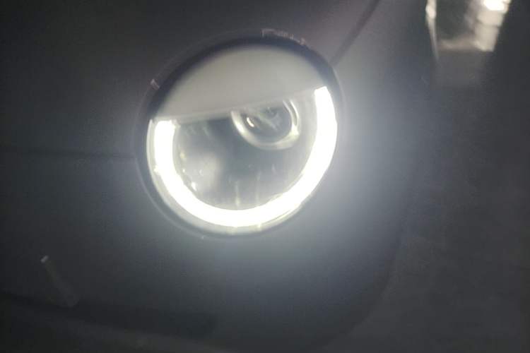 Used CHANGAN NEVO Lumin 2022 210km Sweet Edition Left Front Headlight