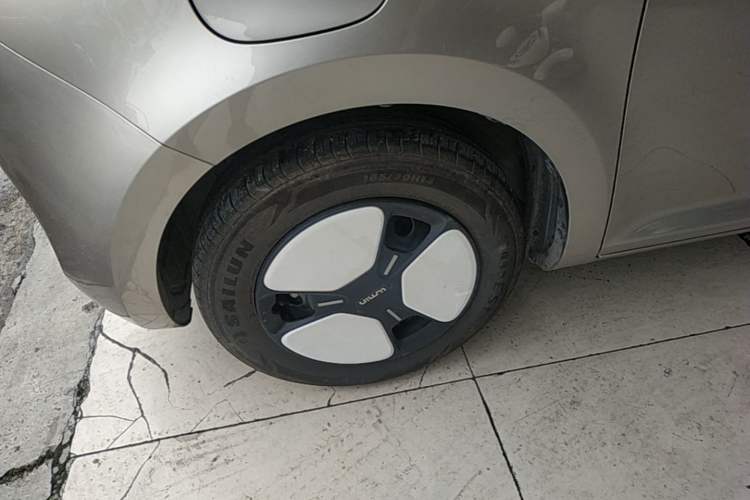 Used CHANGAN NEVO Lumin 2022 210km Sweet Edition Left Front Wheel Hub