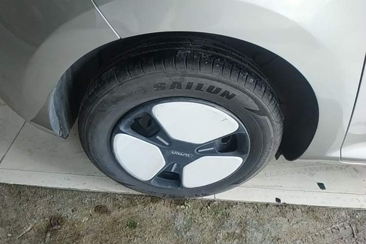 Used CHANGAN NEVO Lumin 2022 210km Sweet Edition Right Rear Wheel Hub