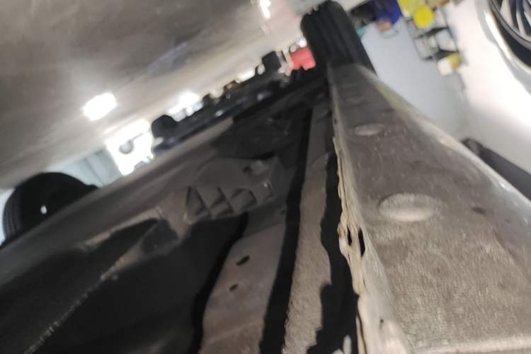 Used CHANGAN NEVO Lumin 2022 210km Sweet Edition Right Side Sill
