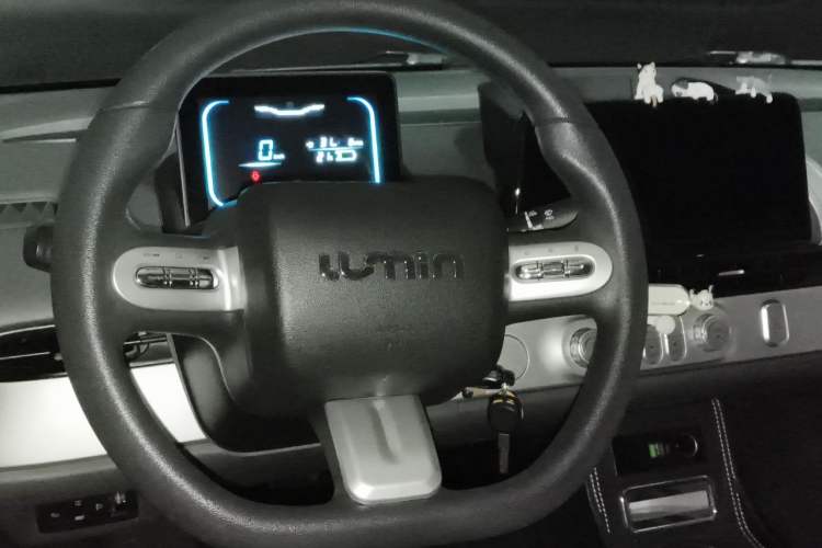 Used CHANGAN NEVO Lumin 2022 155 km – Refreshingly Sweet Edition Steering Wheel