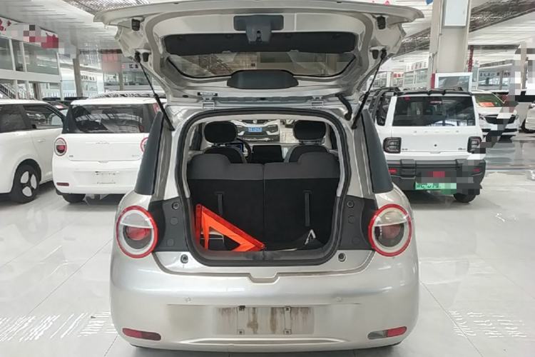 Used CHANGAN NEVO Lumin 2022 155 km – Refreshingly Sweet Edition Trunk