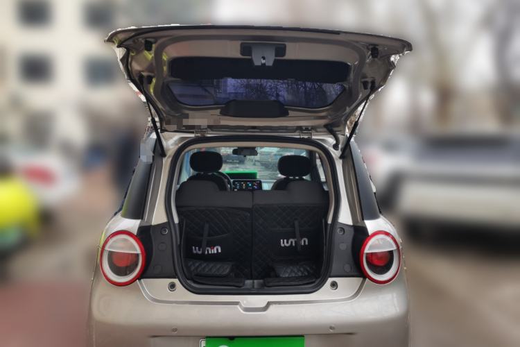 Used CHANGAN NEVO Lumin 2022 210km Sweet Edition Trunk
