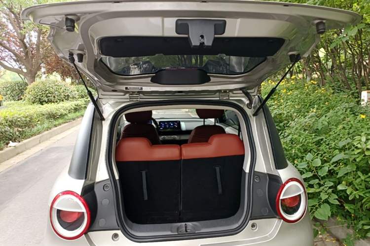 Used CHANGAN NEVO Lumin 2022 155 km – Refreshingly Sweet Edition Trunk